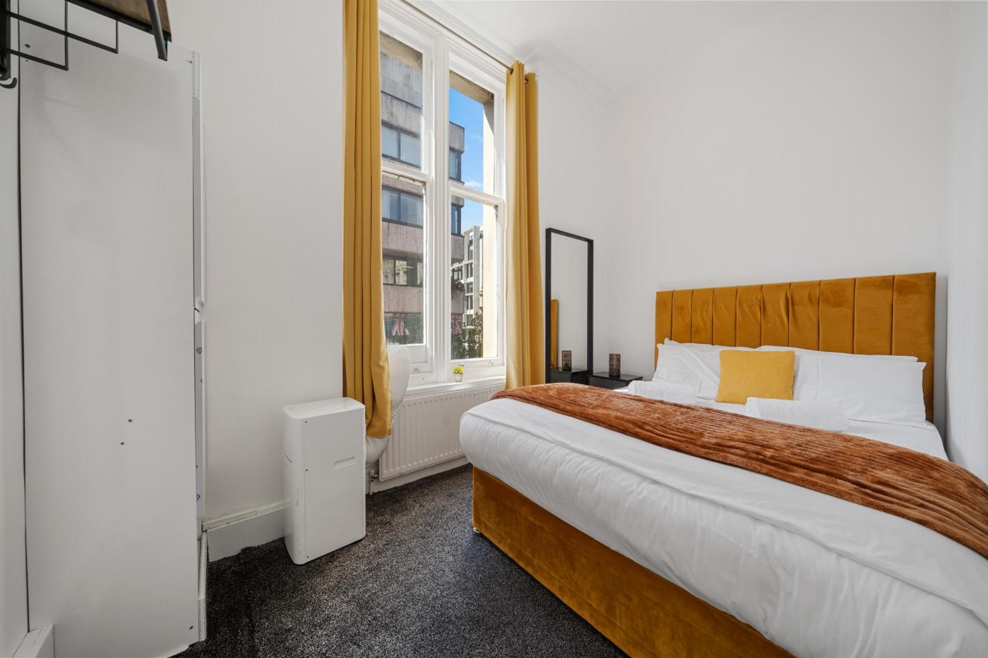 Spacious 3-Bedroom Residence In Exclusive Mayfair 7Gc Лондон Екстериор снимка