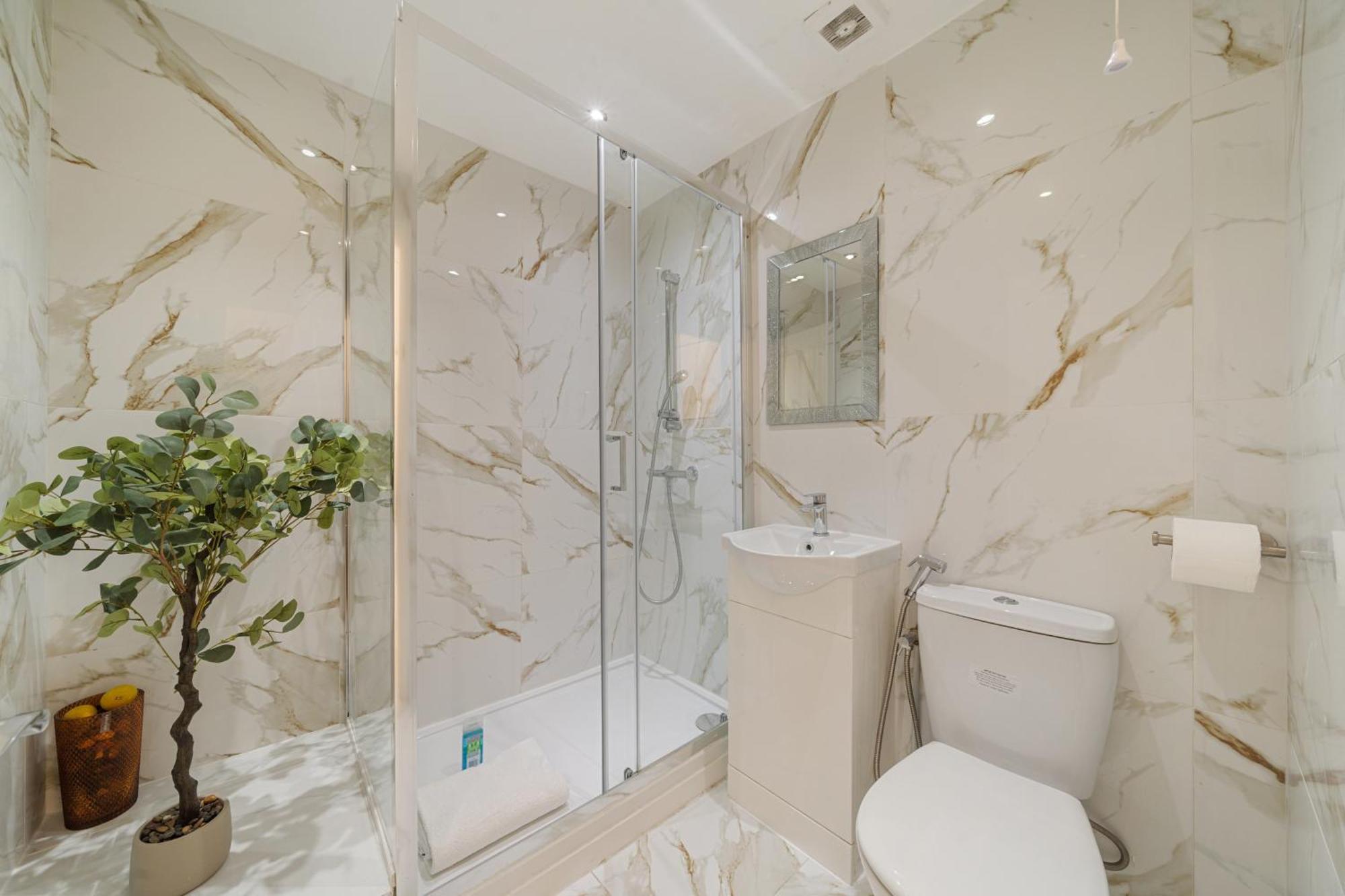 Spacious 3-Bedroom Residence In Exclusive Mayfair 7Gc Лондон Екстериор снимка
